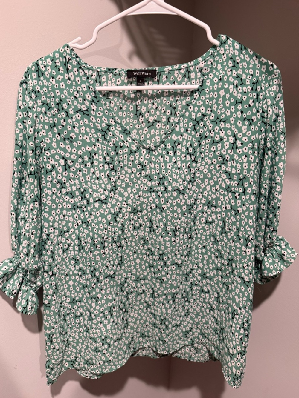Well Worn Mint Green Floral Tie-Sleeve Top